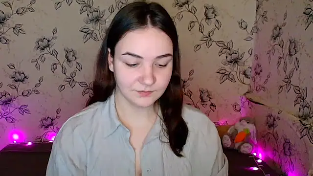 OliviaMontgommery online show from March 24, 2026, 12:49 pm