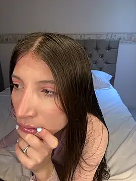 KatherinPol online show from March 13, 2026, 1:21 am