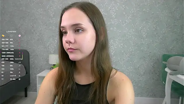 Snapshot of SweetSaraPie chatting on October 6, 2025, 7:14 pm SweetSaraPie online show from October 6, 2025, 7:14 pm