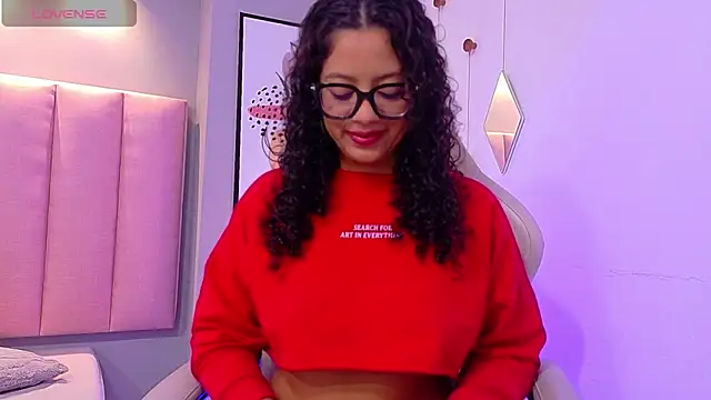 CamilaLevy online show from November 29, 2025, 12:27 pm