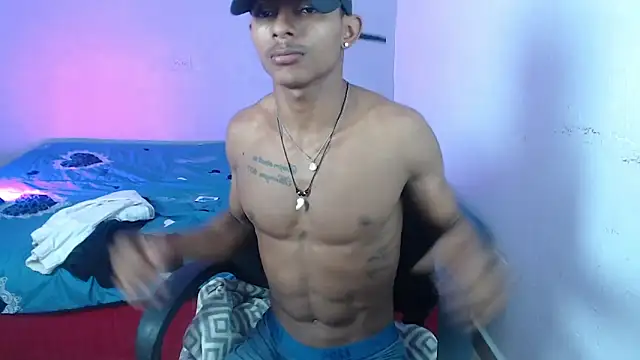 Snapshot of Dominus_kane01 chatting on October 29, 2025, 7:35 pm Dominus kane01 online show from October 29, 2025, 7:35 pm