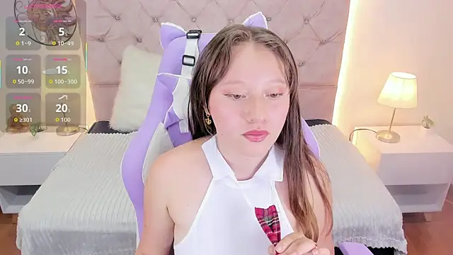 AliciaMoonx online show from November 26, 2025, 6:19 pm