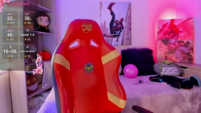 Snapshot of emma_soffia chatting on November 13, 2025, 6:01 pm emma soffia online show from November 13, 2025, 6:01 pm