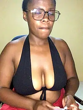 Snapshot of BarbioTheEmpressXxxxx chatting on January 7, 2026, 7:41 pm BarbioTheEmpressXxxxx online show from January 7, 2026, 7:41 pm