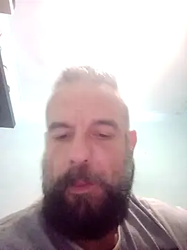 Snapshot of kikecastella chatting on October 22, 2025, 12:54 am kikecastella online show from October 22, 2025, 12:54 am