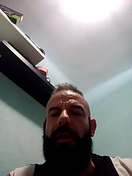 Snapshot of kikecastella chatting on October 24, 2025, 12:31 am kikecastella online show from October 24, 2025, 12:31 am