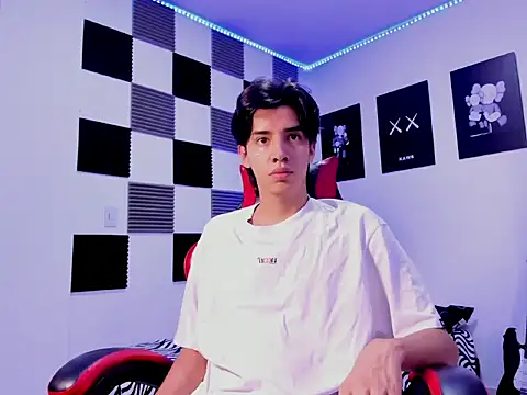 Snapshot of jeycobb chatting on October 26, 2025, 11:32 am jeycobb online show from October 26, 2025, 11:32 am