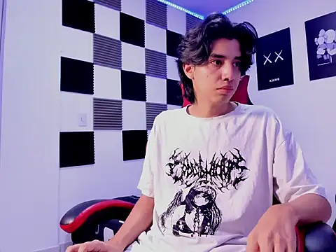 Snapshot of jeycobb chatting on December 20, 2025, 12:19 pm jeycobb online show from December 20, 2025, 12:19 pm