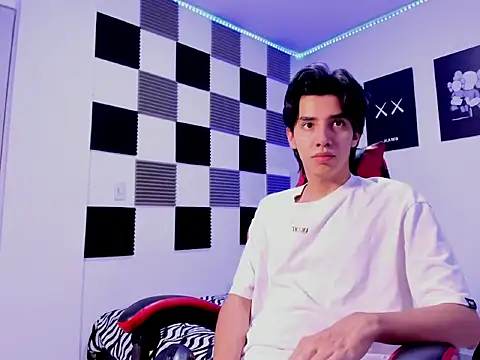 Snapshot of jeycobb chatting on October 31, 2025, 11:51 am jeycobb online show from October 31, 2025, 11:51 am