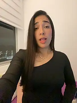 SabrinaEvanss  online show from October 17, 2025, 2:26 am