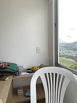 SabrinaEvanss  online show from October 15, 2025, 4:04 pm