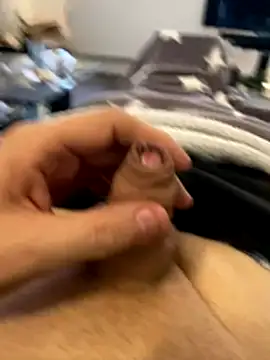 Sklavekay online show from November 30, 2025, 8:26 am