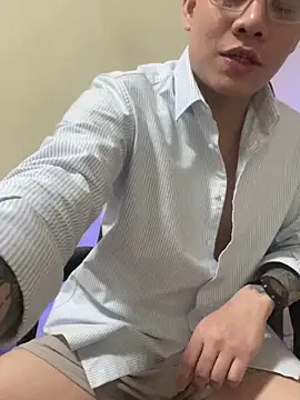 latava online show from December 14, 2025, 7:08 pm