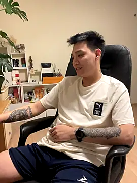 Snapshot of latava chatting on October 26, 2025, 3:23 pm latava online show from October 26, 2025, 3:23 pm