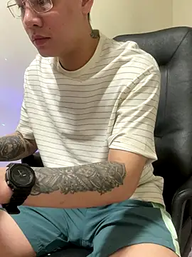 latava online show from December 18, 2025, 5:28 pm