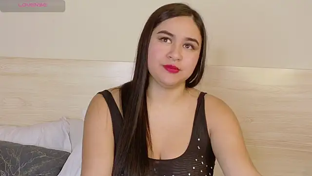 Snapshot of Mia_belmontt chatting on October 11, 2025, 8:10 pm Mia belmontt online show from October 11, 2025, 8:10 pm