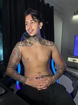 Snapshot of RealGdiass chatting on January 11, 2026, 1:45 am RealGdiass online show from January 11, 2026, 1:45 am