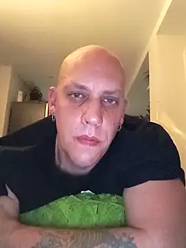 Kobradera1984 online show from October 10, 2025, 9:48 pm