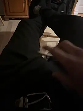 Snapshot of 4dagals chatting on April 12, 2026, 6:05 am 4dagals online show from April 12, 2026, 6:05 am