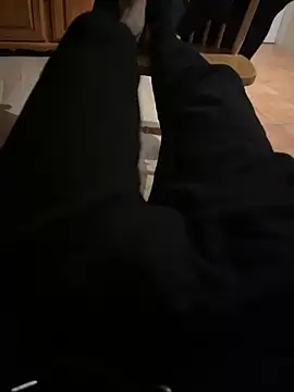 Snapshot of 4dagals chatting on April 11, 2026, 5:48 am 4dagals online show from April 11, 2026, 5:48 am