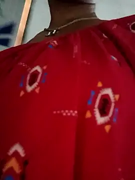 Hotty-romi3 online show from October 27, 2025, 2:34 am