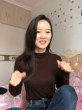 Mile-m online show from March 6, 2026, 2:28 am