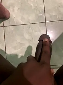 Snapshot of Dark_vains chatting on October 21, 2025, 2:55 am Dark vains online show from October 21, 2025, 2:55 am