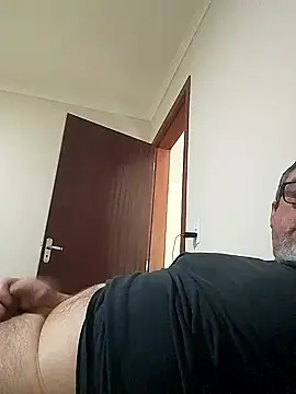 bozocwb online show from October 3, 2025, 12:28 pm