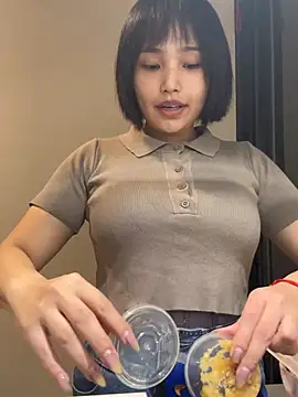 eee79bbb online show from April 22, 2026, 11:28 am