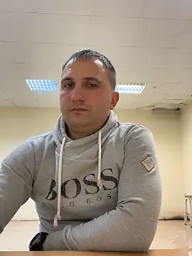 Mahrovmaxim online show from October 18, 2025, 5:37 pm