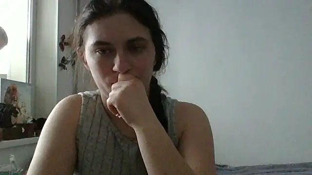 Snapshot of Twolatte1520 chatting on March 15, 2026, 2:13 pm Twolatte1520 online show from March 15, 2026, 2:13 pm