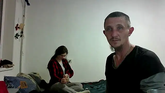 Snapshot of Twolatte1520 chatting on March 20, 2026, 9:49 pm Twolatte1520 online show from March 20, 2026, 9:49 pm