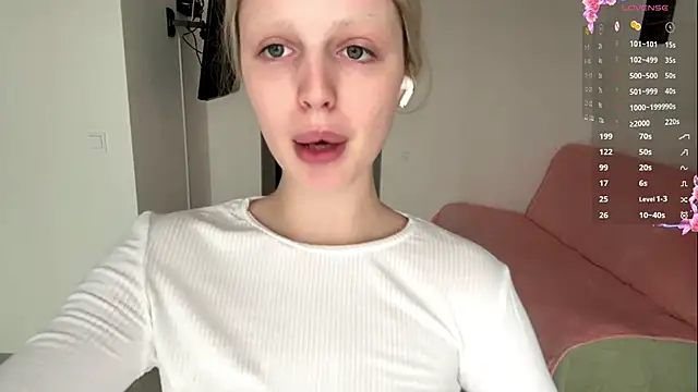 GilySuper online show from April 12, 2026, 11:13 am