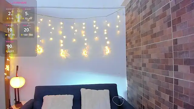 Snapshot of luna_valen chatting on January 13, 2026, 9:08 pm luna valen online show from January 13, 2026, 9:08 pm