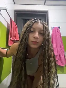 Snapshot of ChanelValentine chatting on October 14, 2025, 6:19 pm ChanelValentine online show from October 14, 2025, 6:19 pm