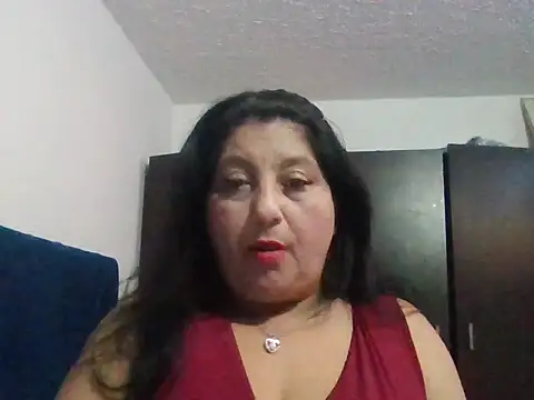 Snapshot of Karina_Betherlsen chatting on October 17, 2025, 3:32 am Karina Betherlsen online show from October 17, 2025, 3:32 am