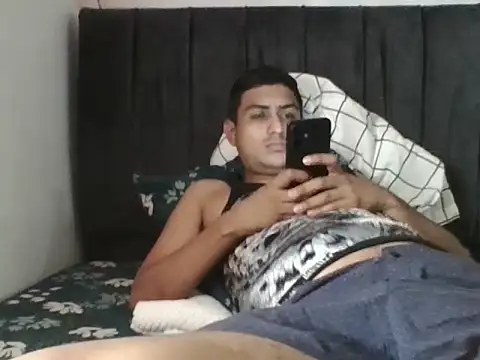 cerdo14562 online show from November 27, 2025, 6:19 pm