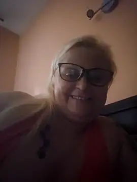 Snapshot of NieMaJazdyBezGwiazdy7883 chatting on October 8, 2025, 8:16 am NieMaJazdyBezGwiazdy7883 online show from October 8, 2025, 8:16 am