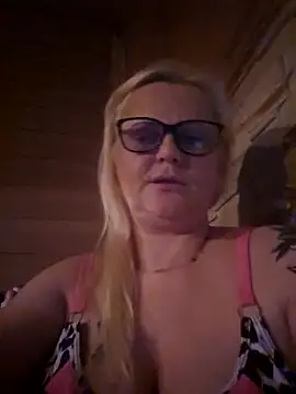 Snapshot of NieMaJazdyBezGwiazdy7883 chatting on October 10, 2025, 5:36 pm NieMaJazdyBezGwiazdy7883 online show from October 10, 2025, 5:36 pm