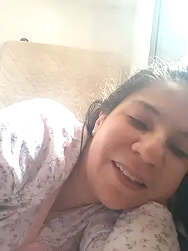 thaynnaxxx online show from November 21, 2025, 3:22 pm