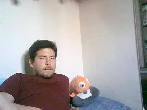 Snapshot of atreusfilho chatting on November 25, 2025, 9:04 pm atreusfilho online show from November 25, 2025, 9:04 pm