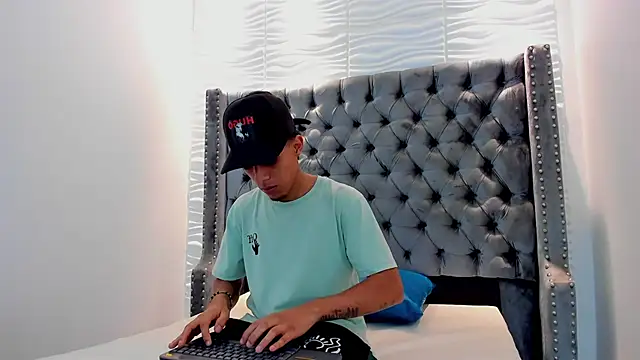 JACCOCK 4 online show from November 19, 2025, 4:01 am