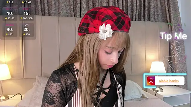 alahia hank online show from December 3, 2025, 6:51 pm