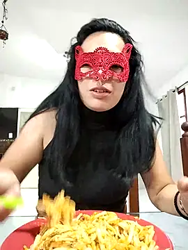 Snapshot of NAOMI195 chatting on October 25, 2025, 5:24 pm NAOMI195 online show from October 25, 2025, 5:24 pm