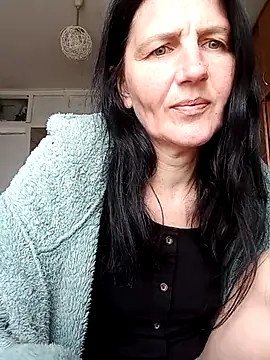 Snapshot of JudyDawn chatting on April 8, 2026, 6:26 am JudyDawn online show from April 8, 2026, 6:26 am