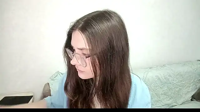Snapshot of StacyMillerBom chatting on October 5, 2025, 2:08 pm StacyMillerBom online show from October 5, 2025, 2:08 pm