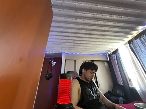 kaspar 6 online show from April 26, 2026, 4:15 pm