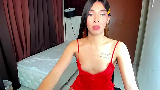 Snapshot of Yourdreamgoddess chatting on October 15, 2025, 6:27 pm Yourdreamgoddess online show from October 15, 2025, 6:27 pm