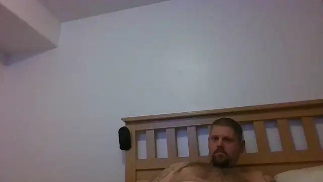 Snapshot of Bighen511@xh chatting on October 31, 2025, 1:13 am Bighen511xh online show from October 31, 2025, 1:13 am