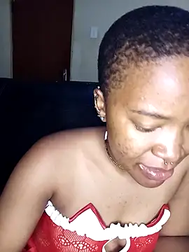 FreakieKay online show from October 23, 2025, 3:05 am